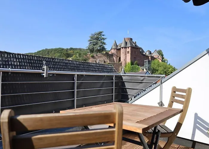 Ferienwohnung Heimbach Burgblick